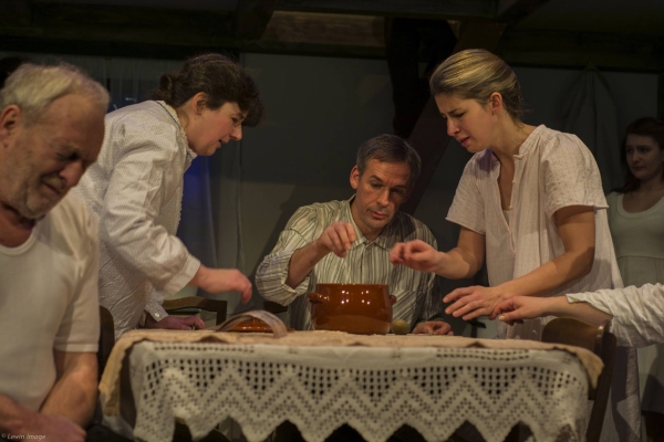 2015 Das Tagebuch der Anne Frank 32
